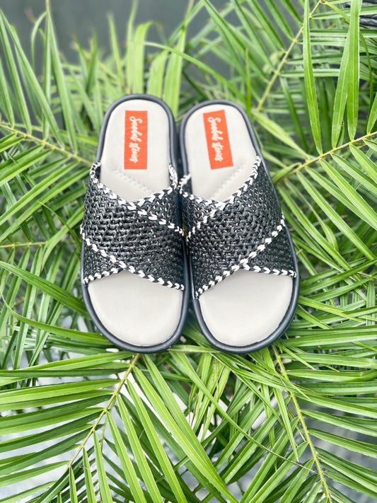 Braided Bliss Wedges Sliders – Classic Black Sandal Stories
