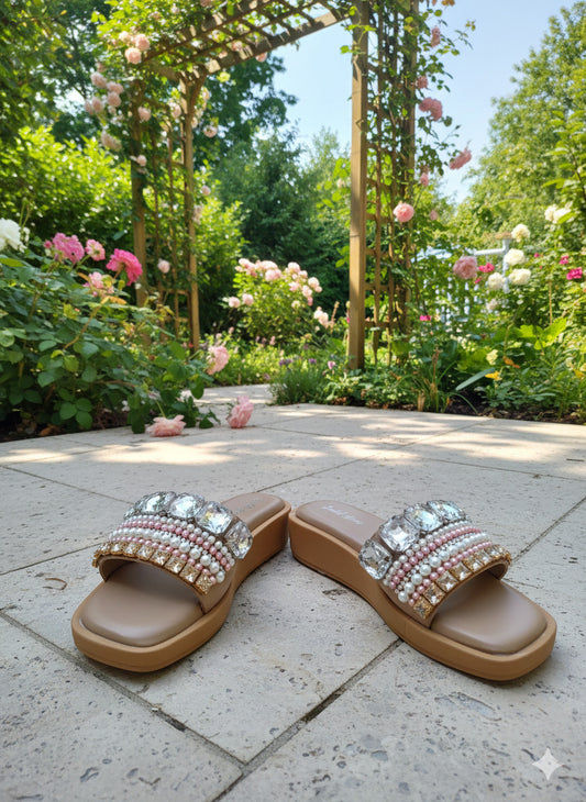 Sitara Pearl Aura Comfort Slides