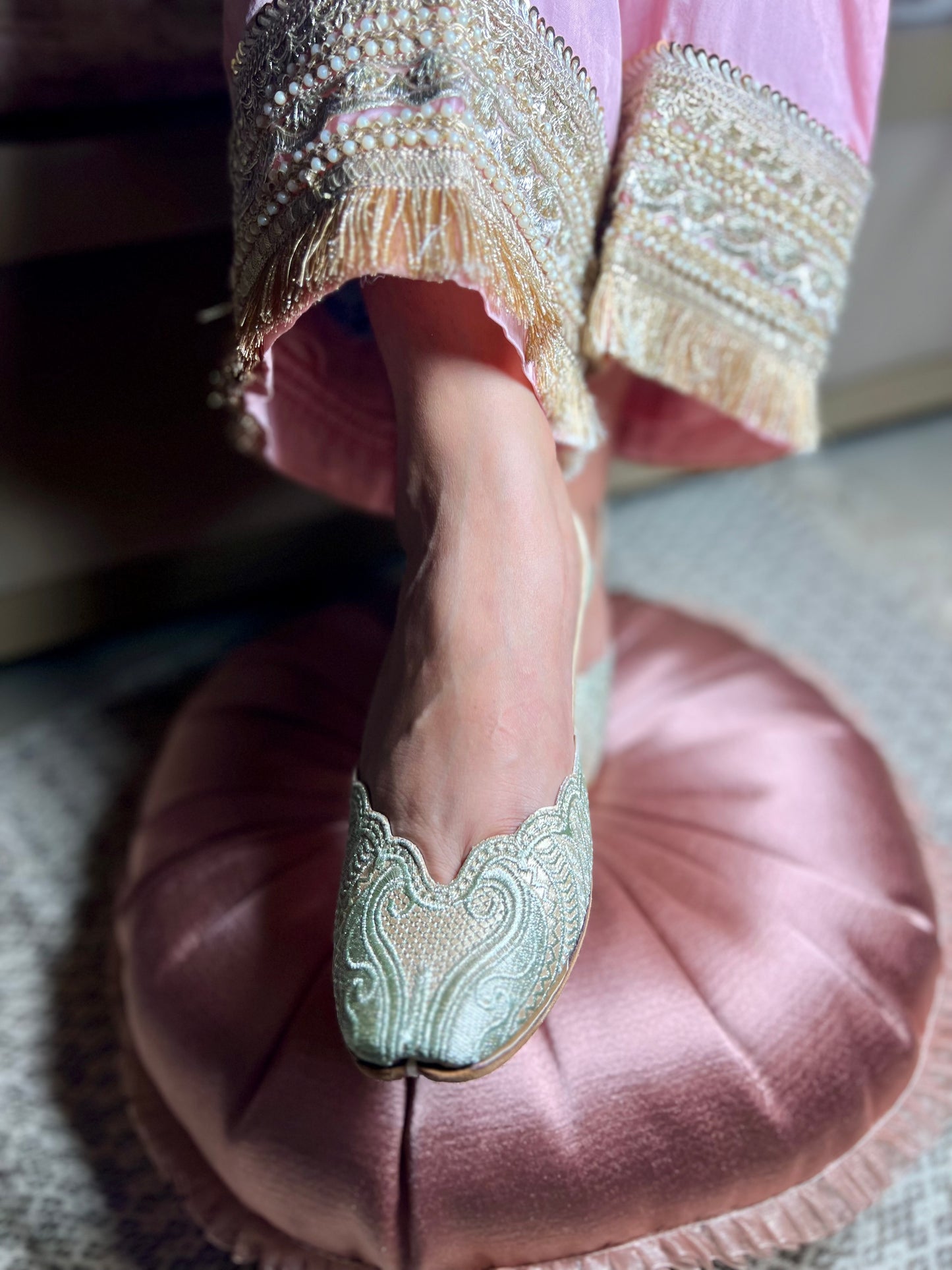 Zari Sitara Juttis