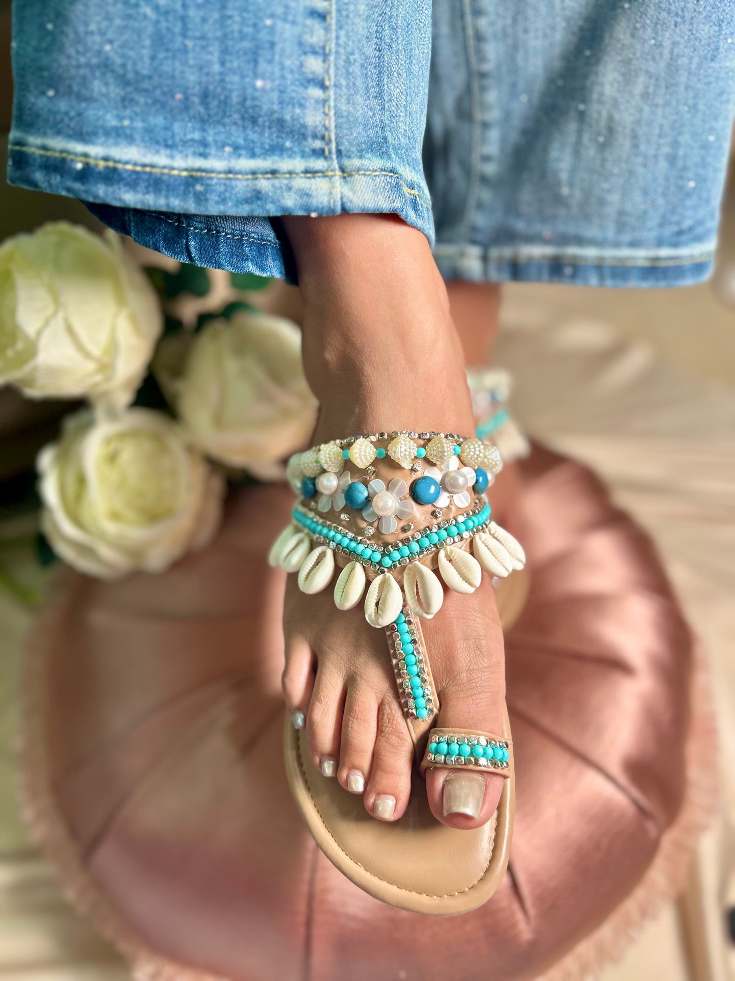 Seashell Cushioned Kolhapuri