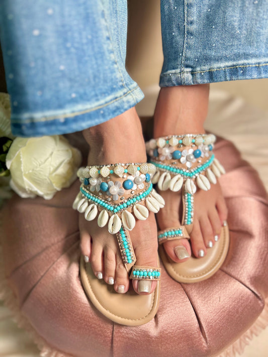 Seashell Cushioned Kolhapuri