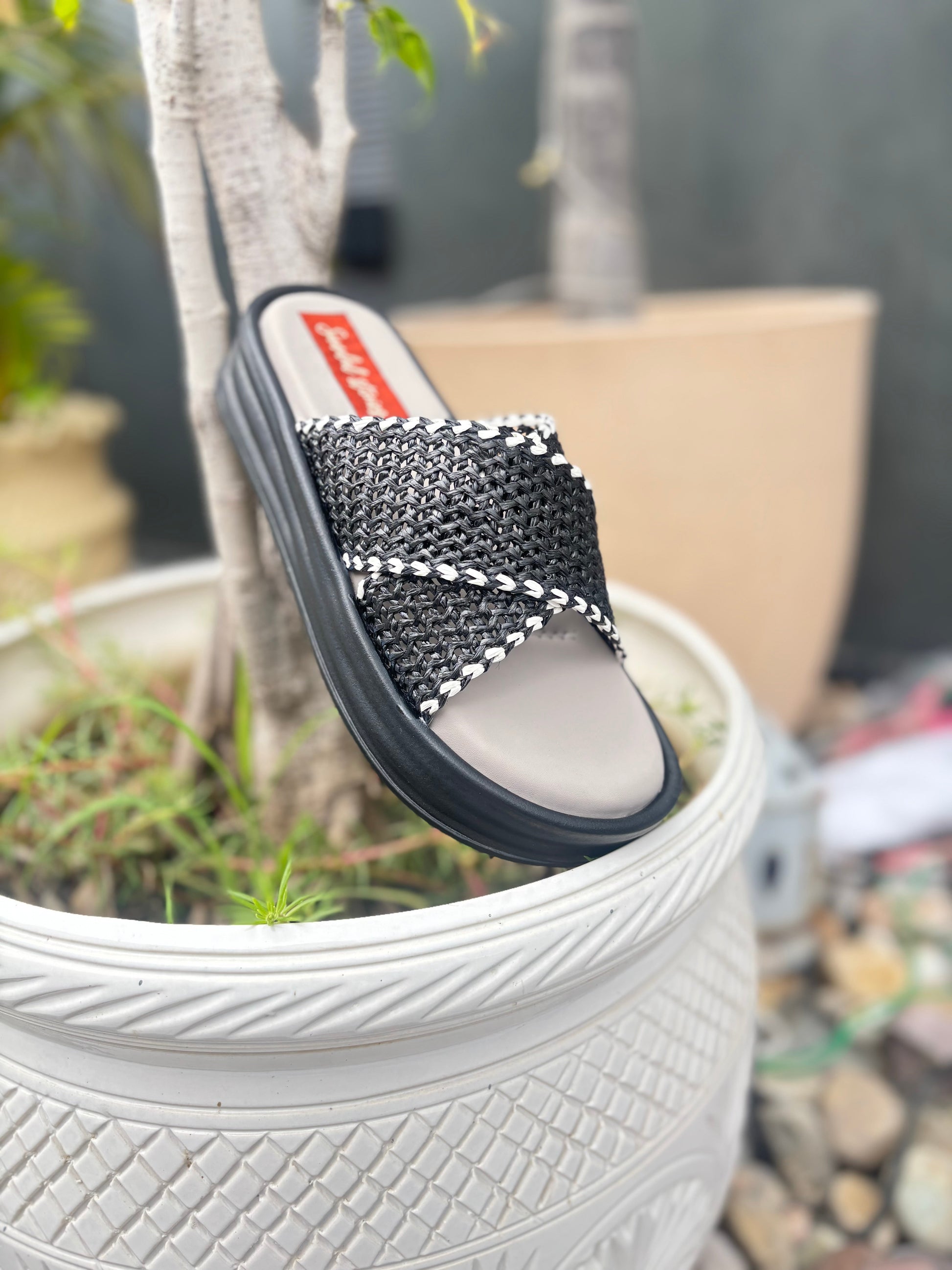 Braided Bliss Wedges Sliders – Classic Black Sandal Stories