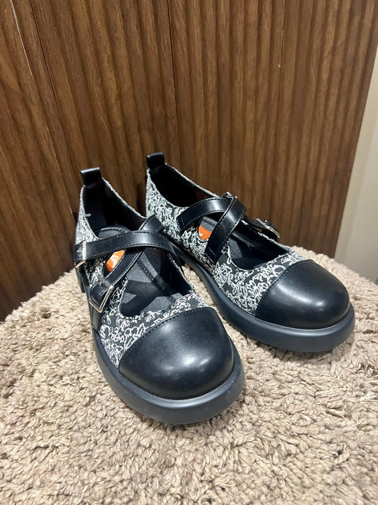Monochrome Buckle Mary Janes