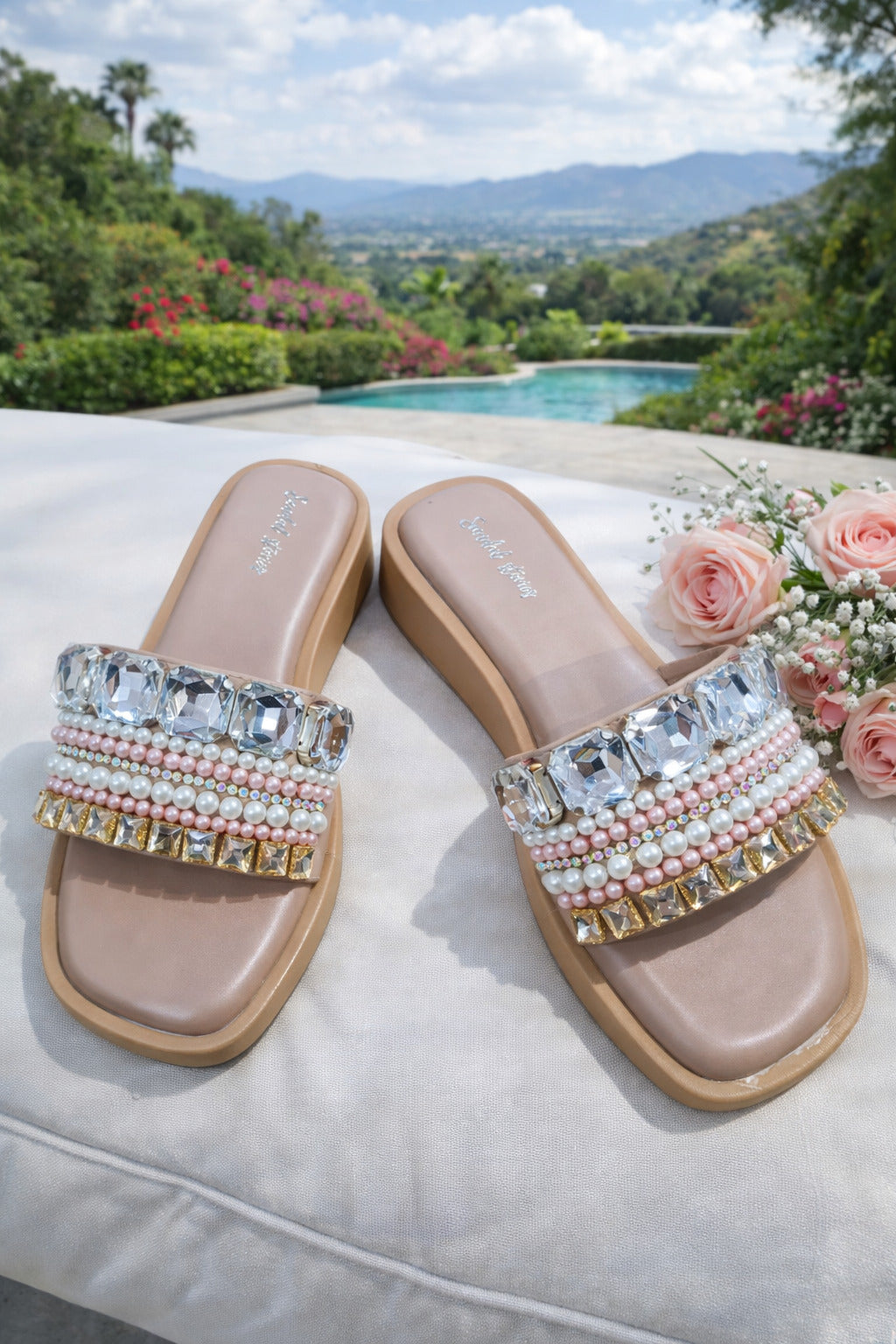 Sitara Pearl Aura Comfort Slides
