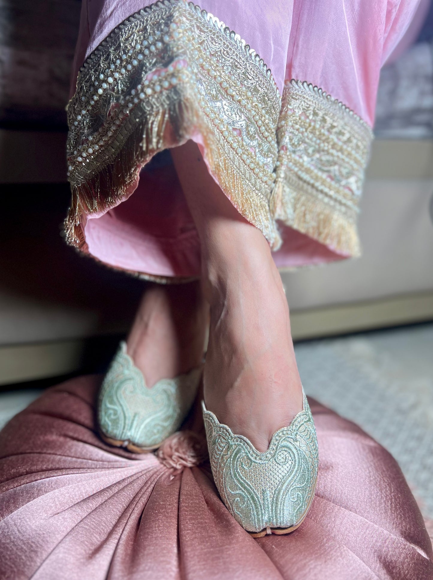 Zari Sitara Juttis
