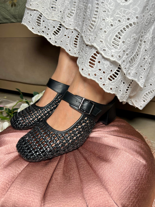 Cambridge Ivy Weave Heels – Black