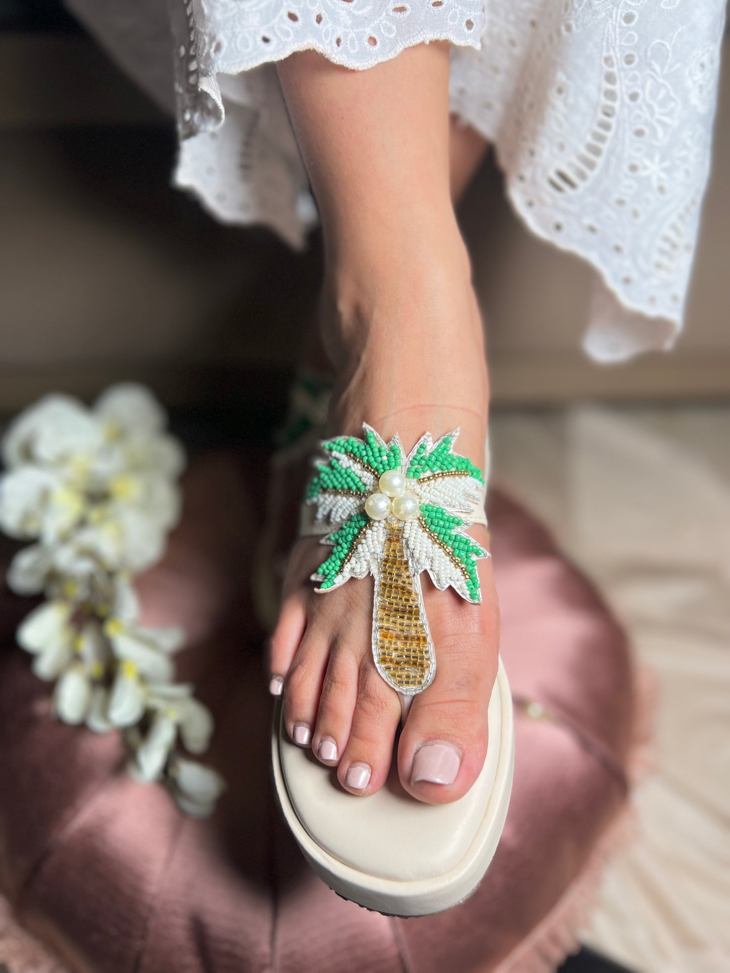 Tropical Palm Wedges - Ivory White