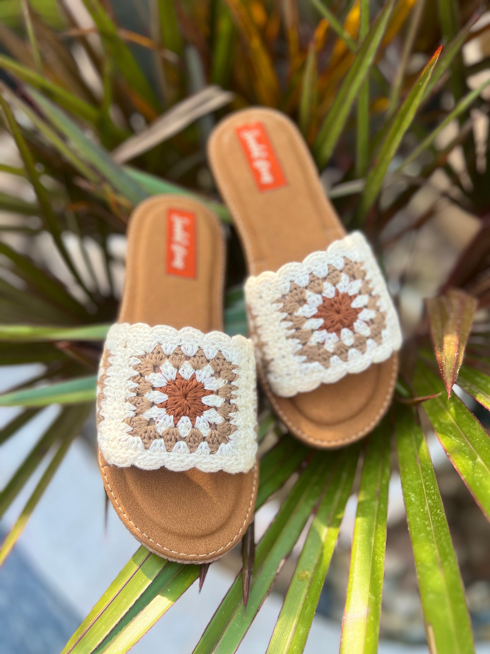 Noor Crochet Comfort Flats - Sand Beige Sandal Stories