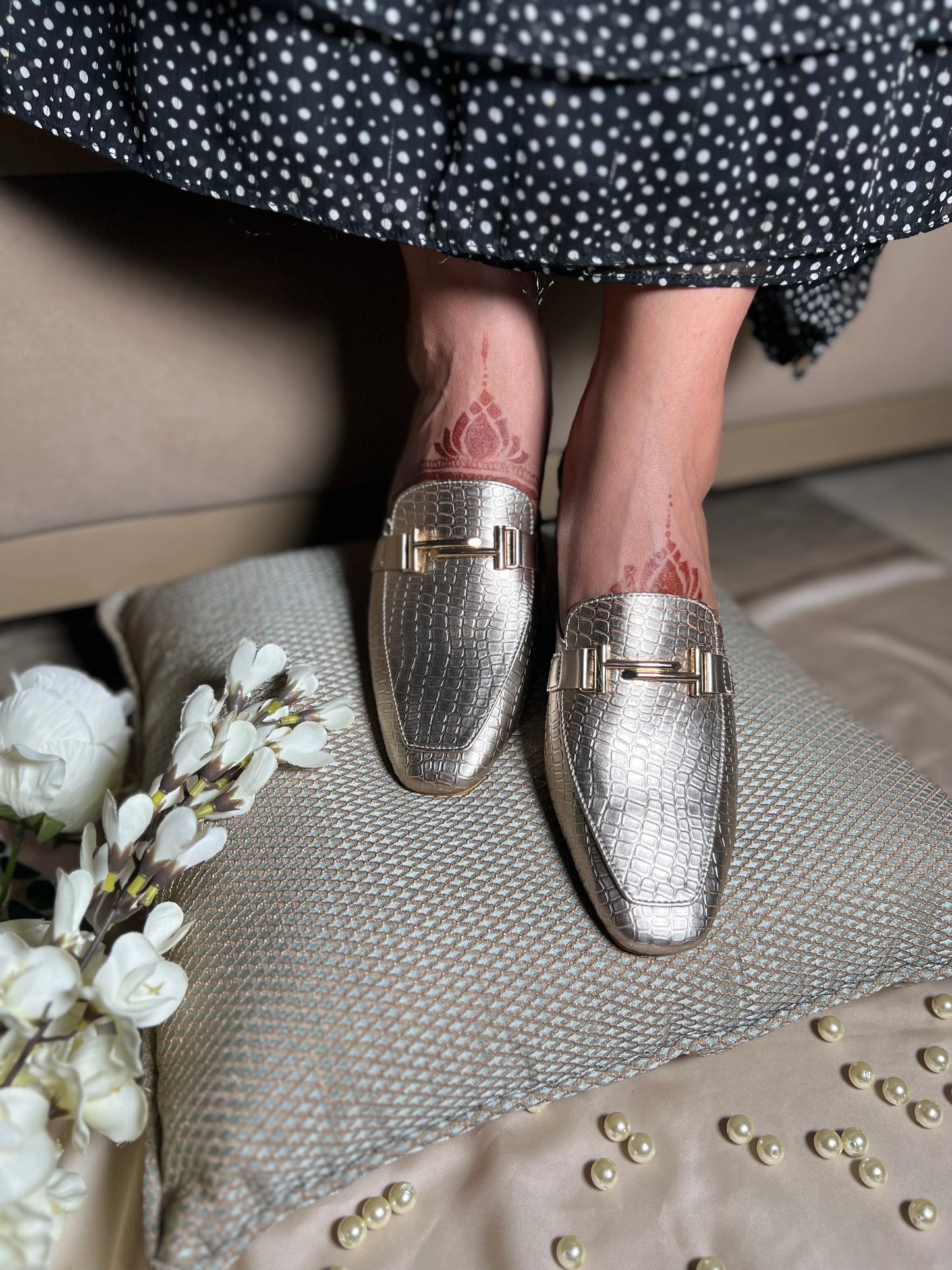 Champagne Croc Textured Mules