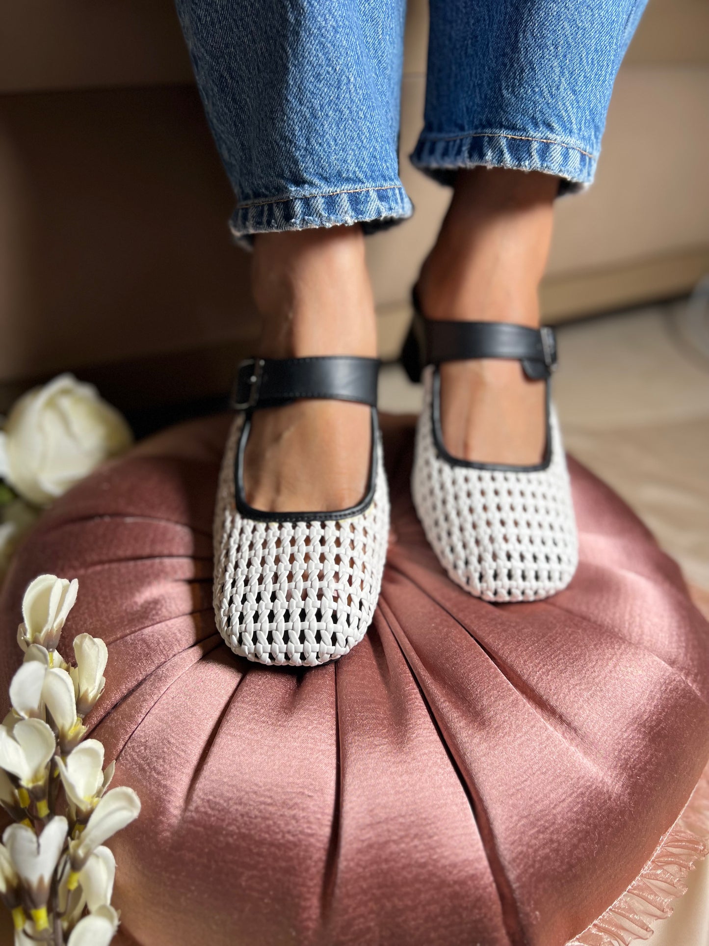 Cambridge Ivy Weave Heels – Black & White