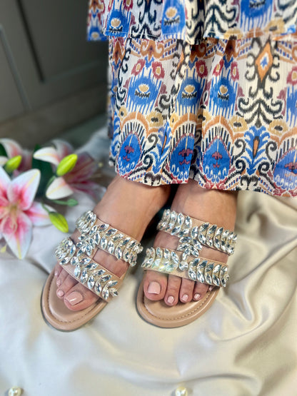 Solitaire Luxe Cushioned Flats