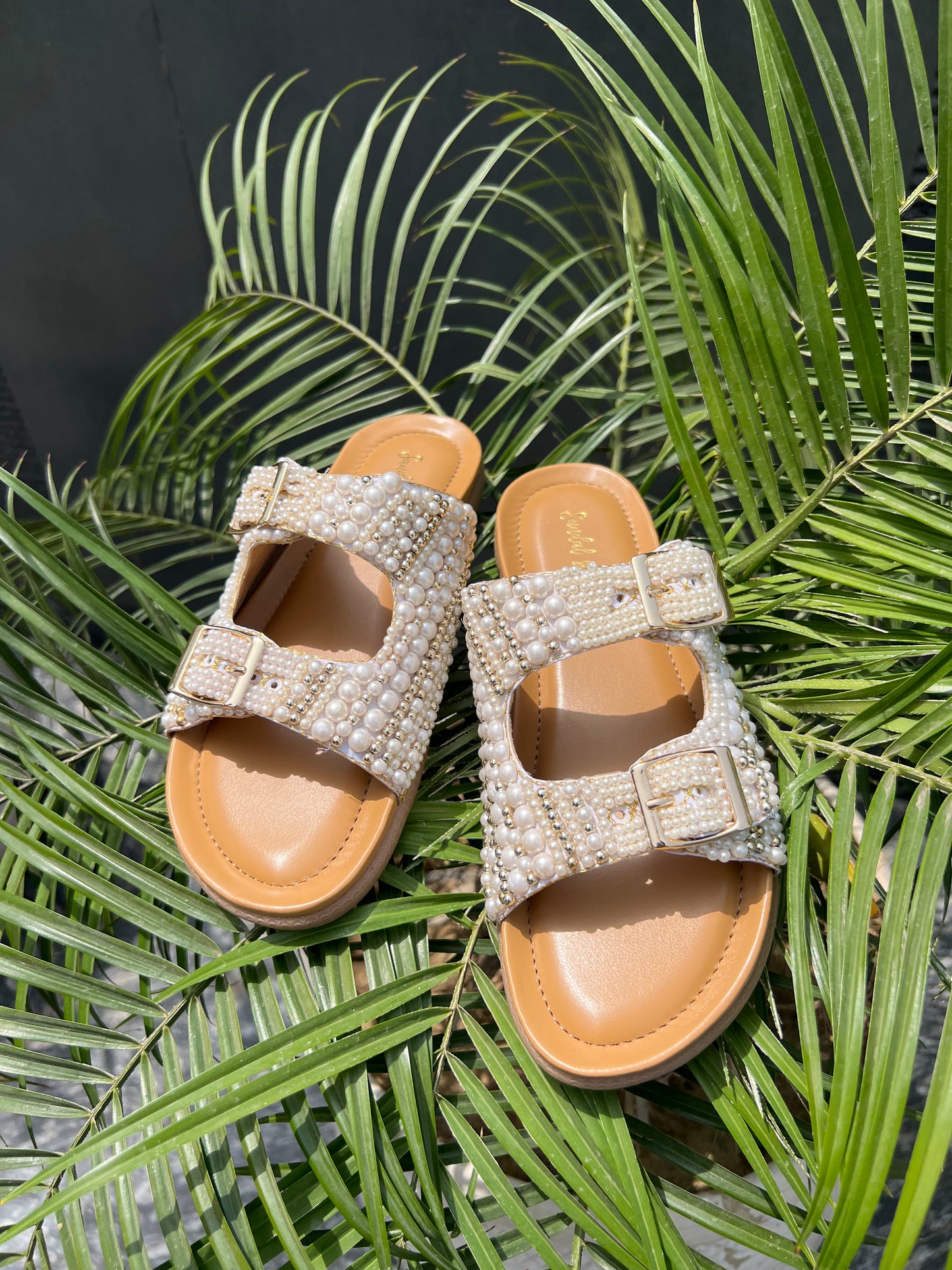 Ivory Pearl Dream Comfort Sliders