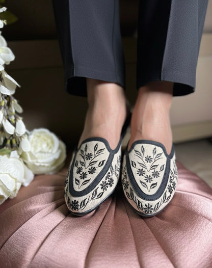 Kashmiri Black Floral 1 Inch Wedges