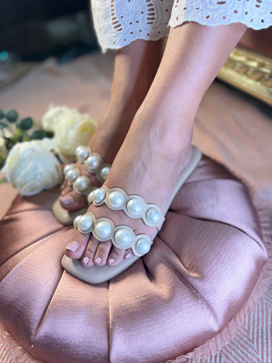 Pearl Elegance Statement Sandals