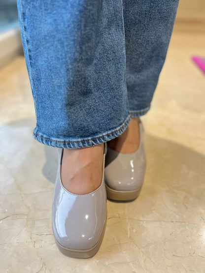 Mocha Gloss Slingback Block Heels