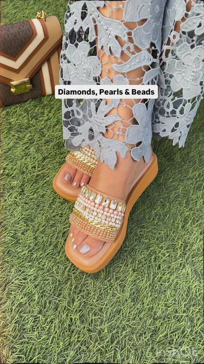 Sitara Aura Chain Comfort Wedges