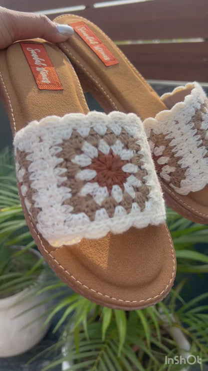 Noor Crochet Comfort Flats - Sand Beige