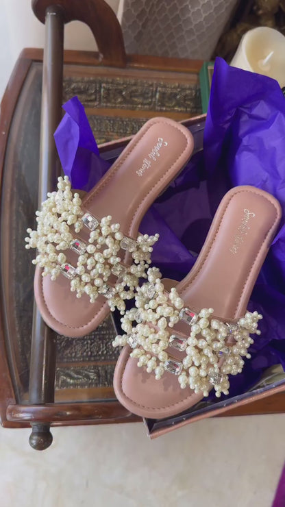 Pearl Luxe Sliders